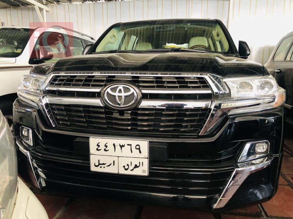 تويوتا لاندكروزر